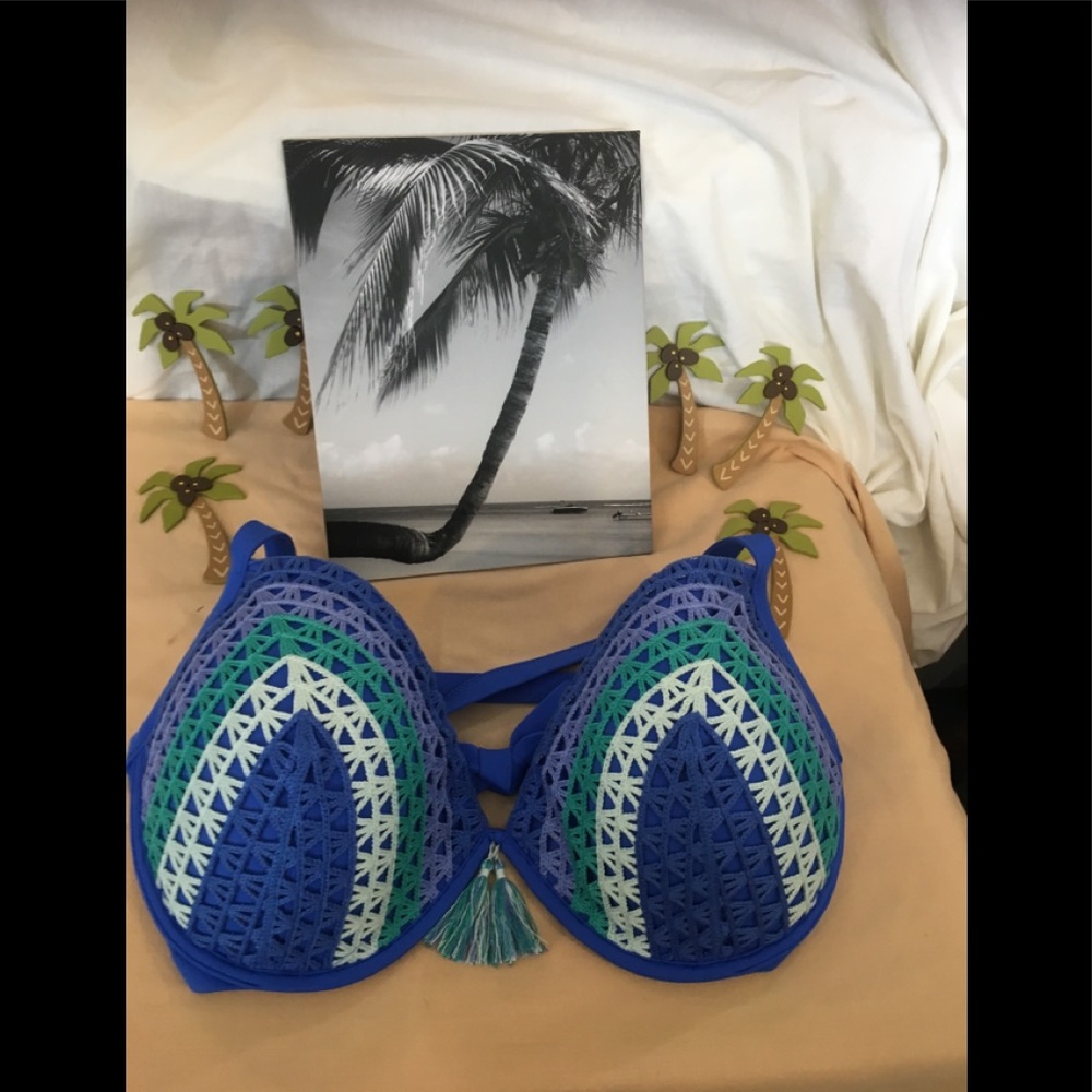 Shade Shore Bikini swimsuit top - Picture 1 of 7
